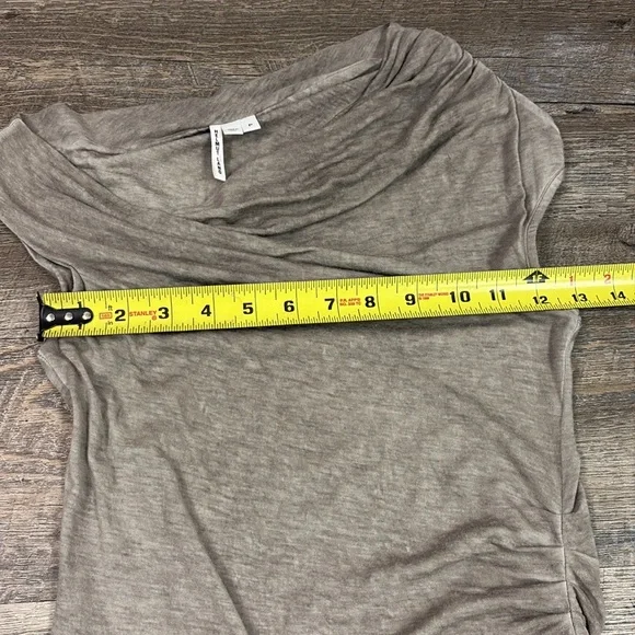 Helmut Lang Asymmetrical Side Ruched Cowl Neck Top Size P - Picture 9 of 11